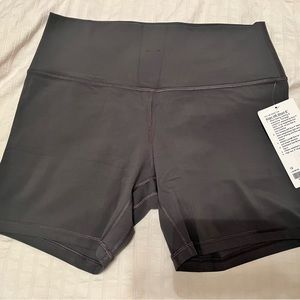 Lululemon align high rise HR short